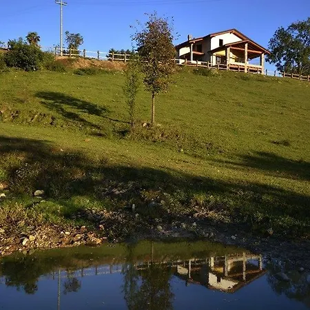 Farma Il Balcone Sulla Valle Bedero Valcuvia