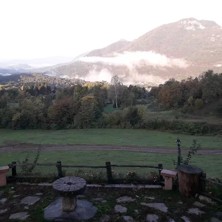 Farma Il Balcone Sulla Valle *